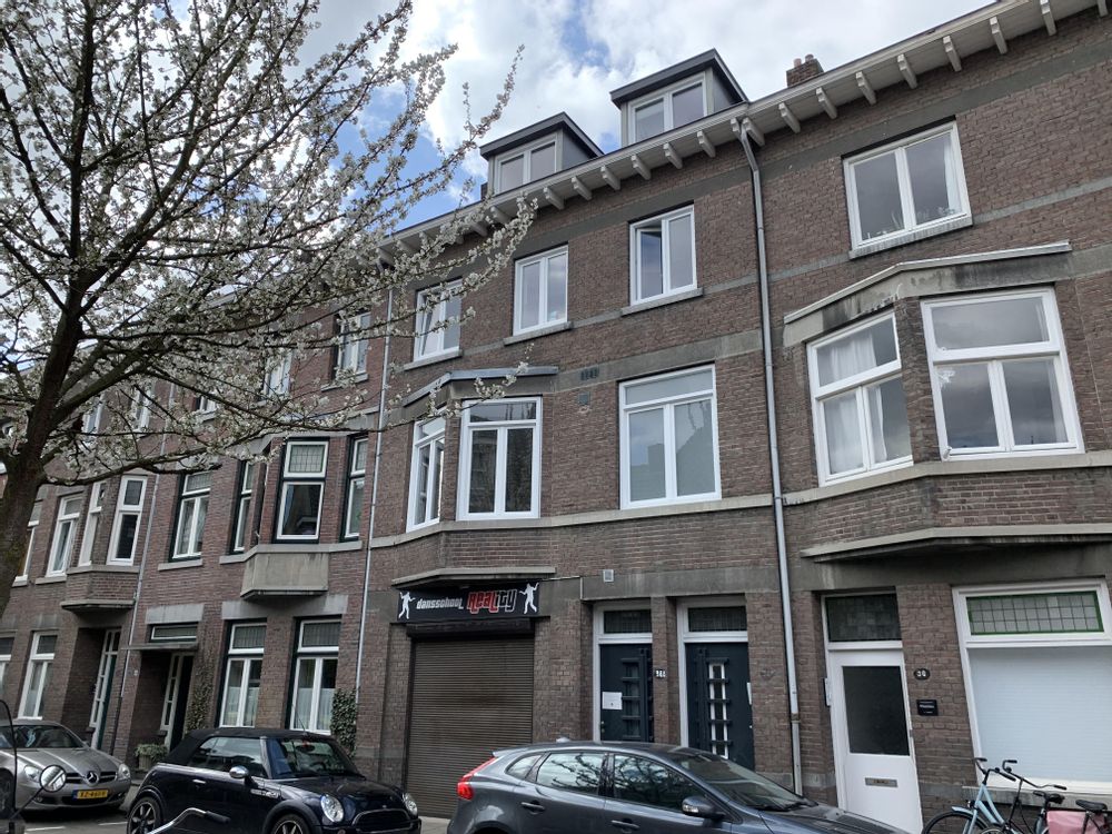 studios for rent on Sint Nicolaasstraat 38